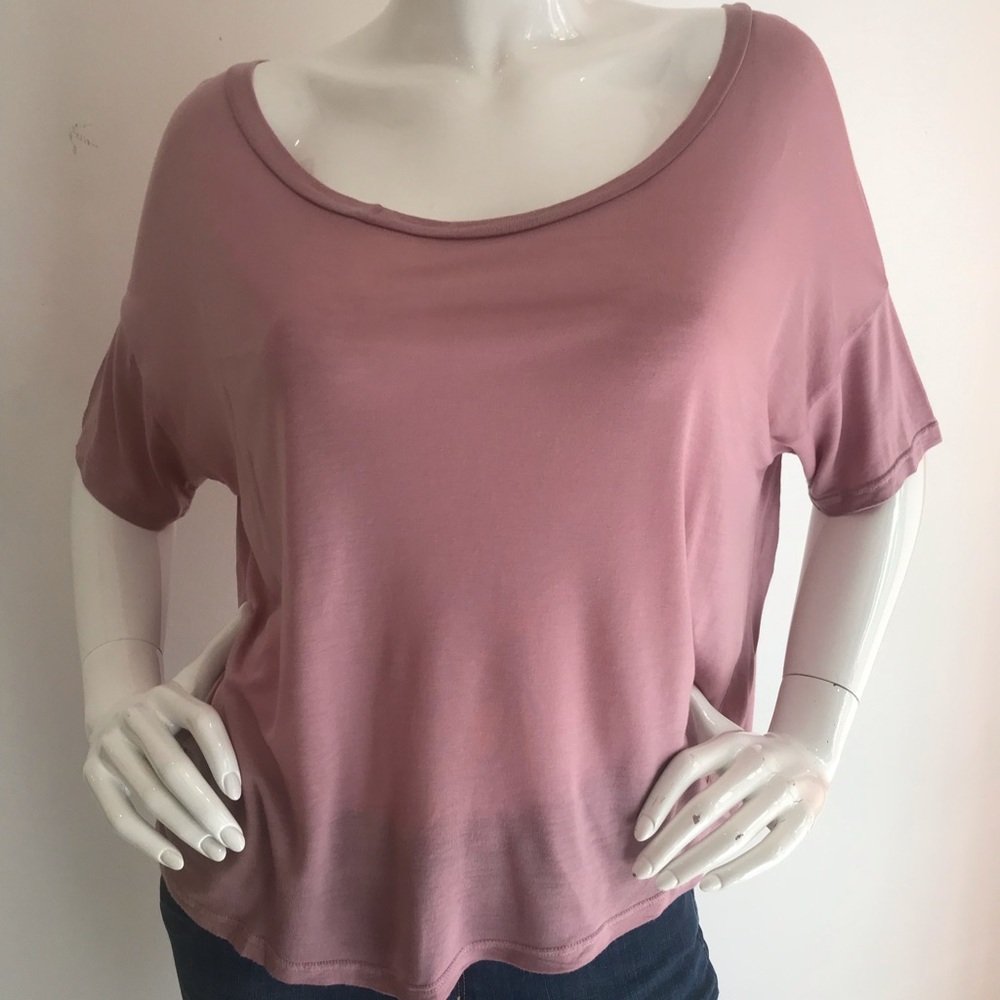 Casual Short Sleeve T-Shirt.